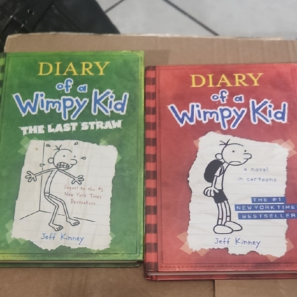 Diary of a Wimpy Kid Books - Green & Red Editions by Jeff Kinney